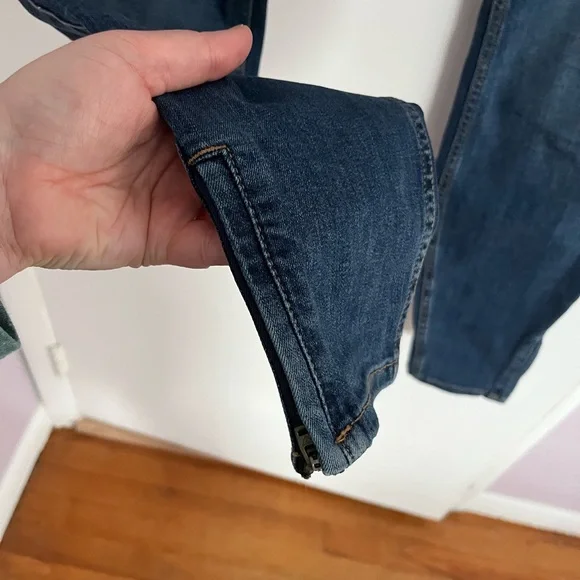 Guess Y2K Low Rise Power Skinny Jean - Picture 4 of 7